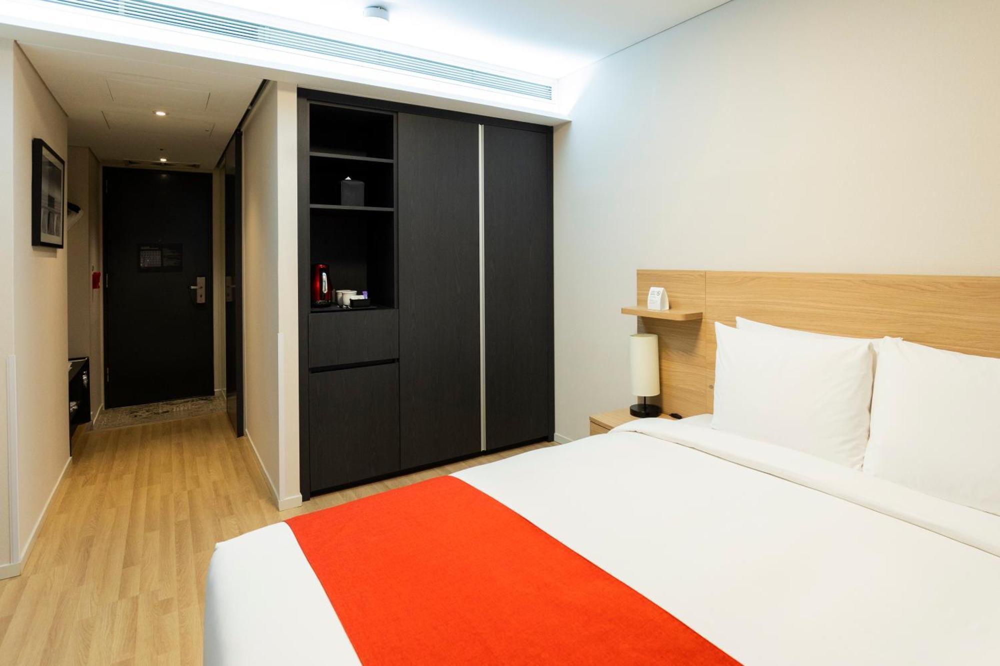 Aiden By Best Western Cheongdam Сеул Экстерьер фото